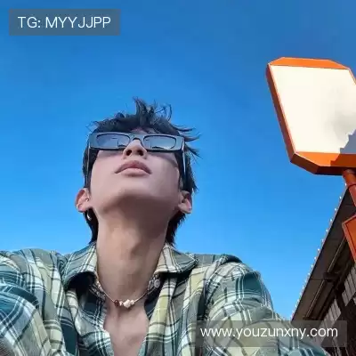 岑宝菱